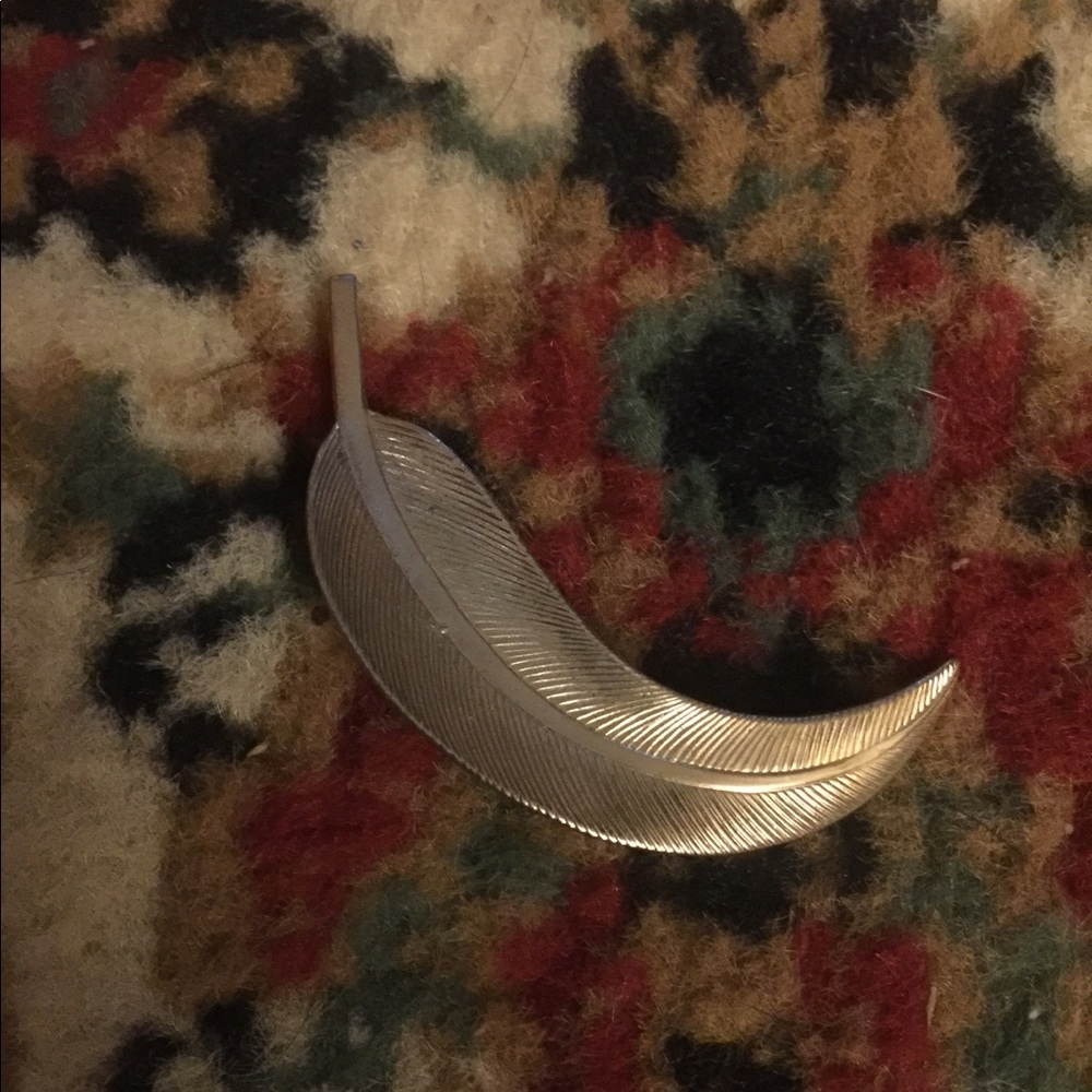 Brooch